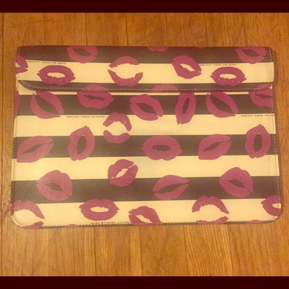 NWOT! Marc By Marc Jacobs IPad/Mac Cover.